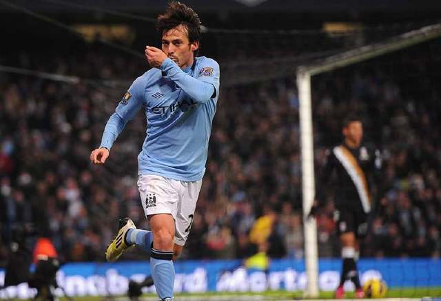 极速竞技-钱塘战狼队对阵漓江朱雀队，冲浪友谊赛惊险晋级，内线统治篮板——赛后更衣室沸腾的简单介绍