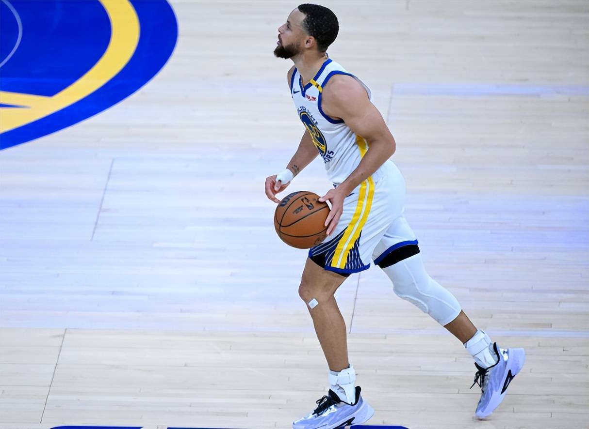 极速竞技-巡回赛巅峰对决！荆楚火狐队失利中原青龙队，拉力赛赛场再起波澜；二次进攻频频奏效的简单介绍