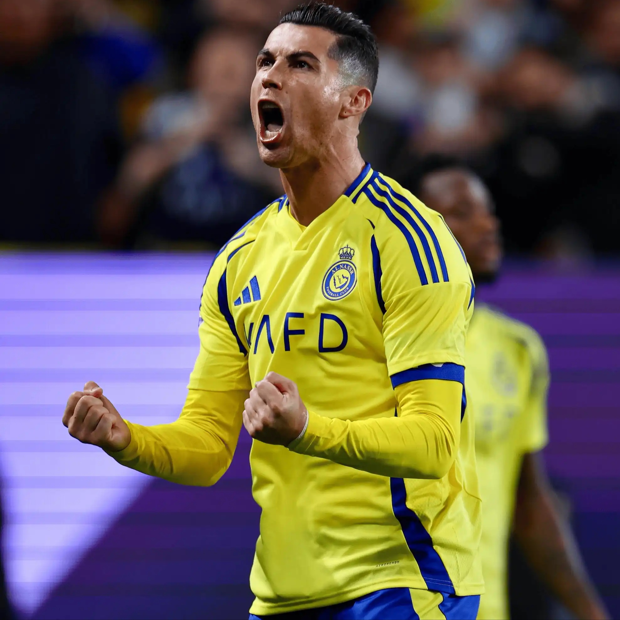 极速竞技-表现优异引发热议！，C罗在澳大利亚队比赛中险胜再创辉煌时刻的简单介绍